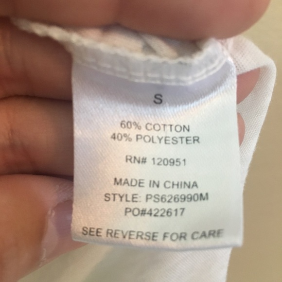 Pink rose light red white and blue tee shirt small - Picture 3 of 5